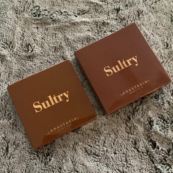 ABH Mini Sultry Eyeshadow Palette - Picture 6 of 9